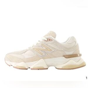 New Balance 9060 Women's Bisque with sea salt 8.5 W-NWT-